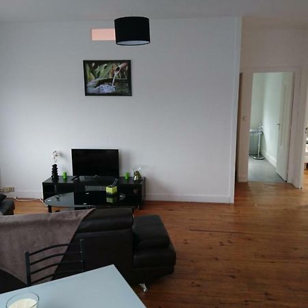 Appartement De 79 M² A 500 Metres De La Cure Jonzac Exterior foto
